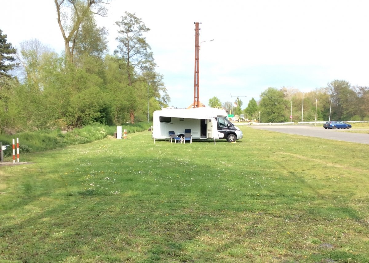 Wohnmobilstellplatz Ederaue — Stellplatz in Fritzlar