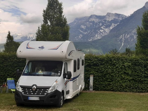 Stellplatz V Camping Village Lago Levico — Photo 2