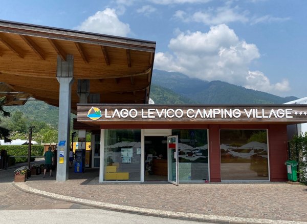 Stellplatz V Camping Village Lago Levico