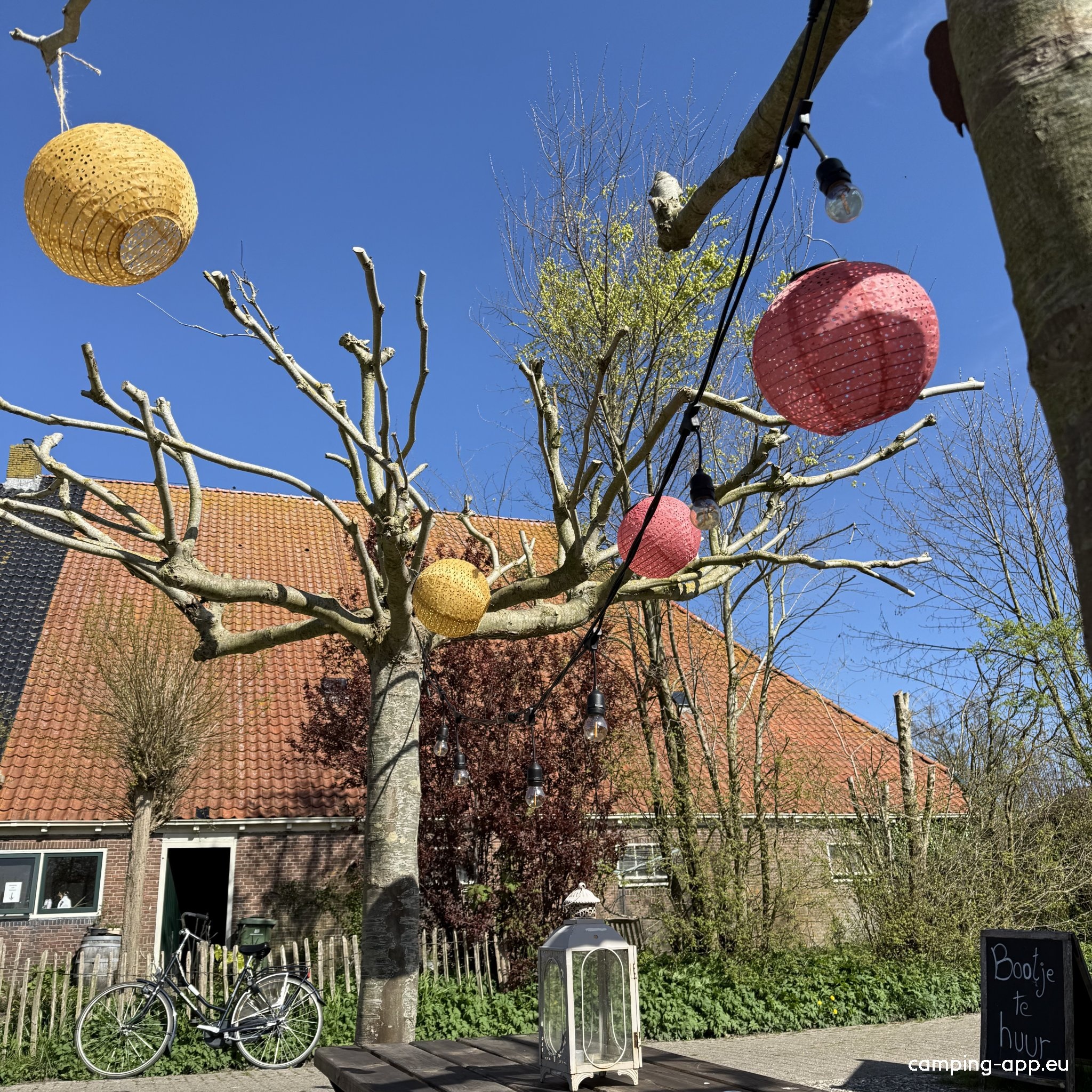 Camping De Finne — Campingplats in JB Reahûs (Roodhuis)
