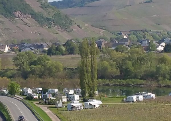 Stellplatz An den 2 Pappeln Ensch — Photo 6