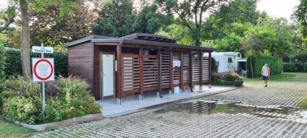 Parking delle Robinie — Zdjęcie 3