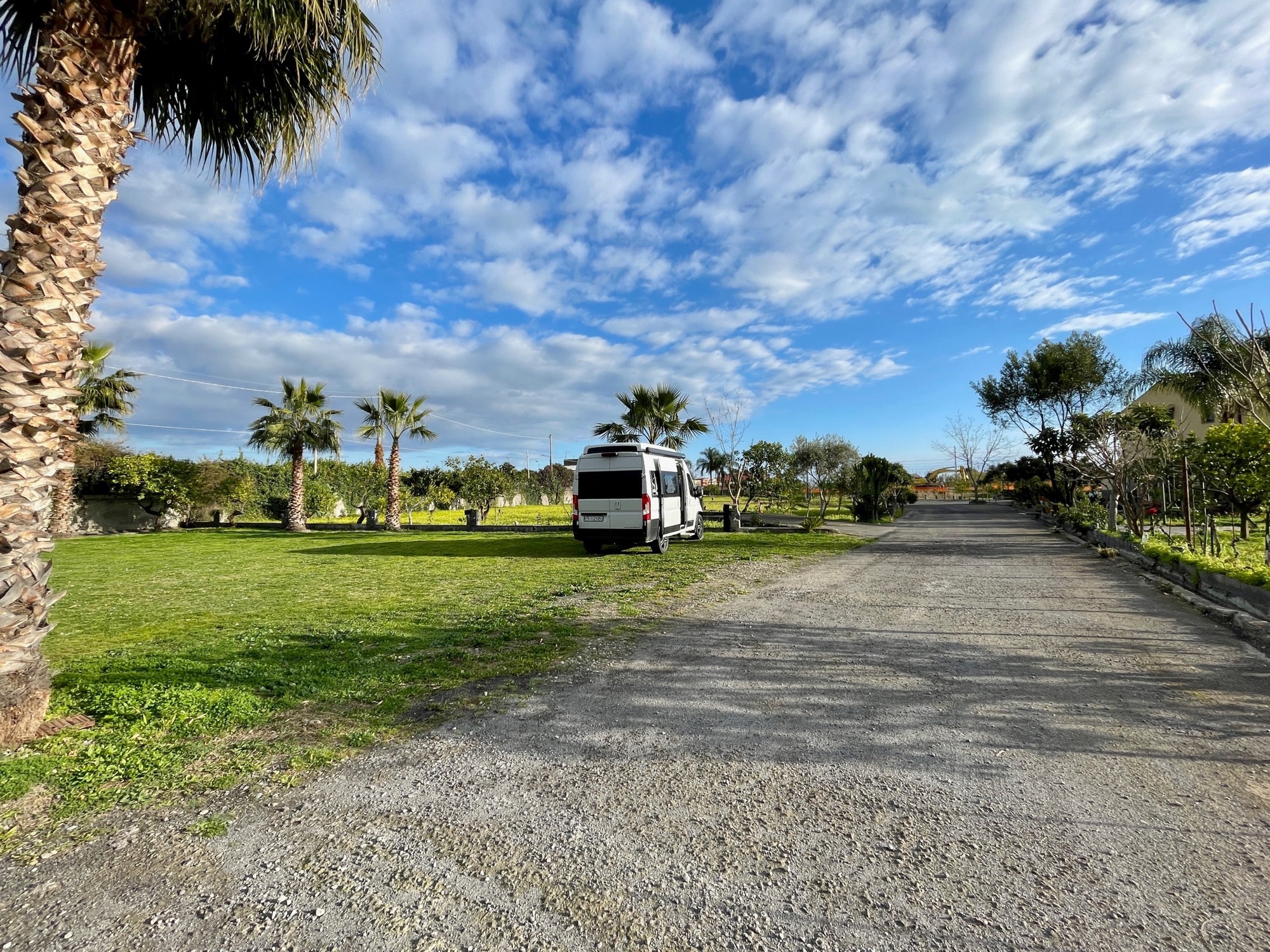 Sosta Camper Piergiovanni — Area Autocaravanas in Trappitello