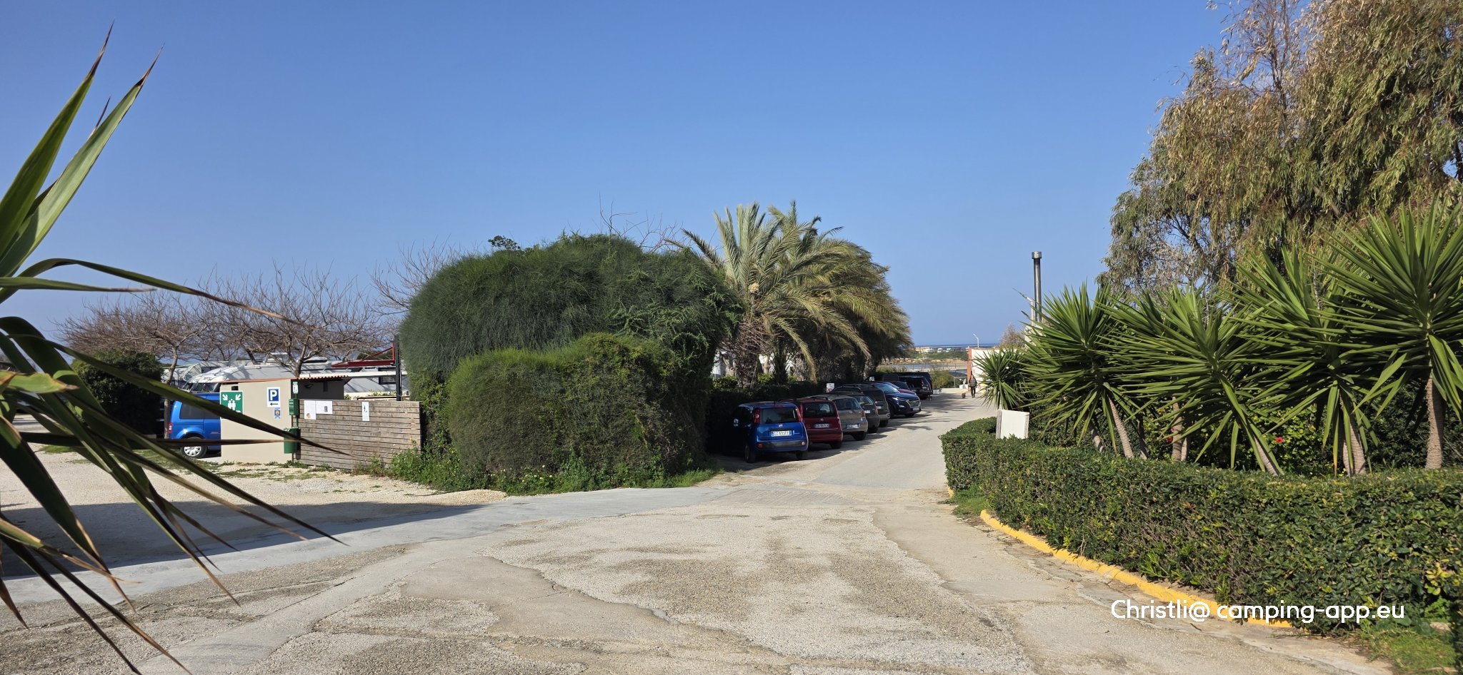Camping Baia Dei Coralli — Photo 4