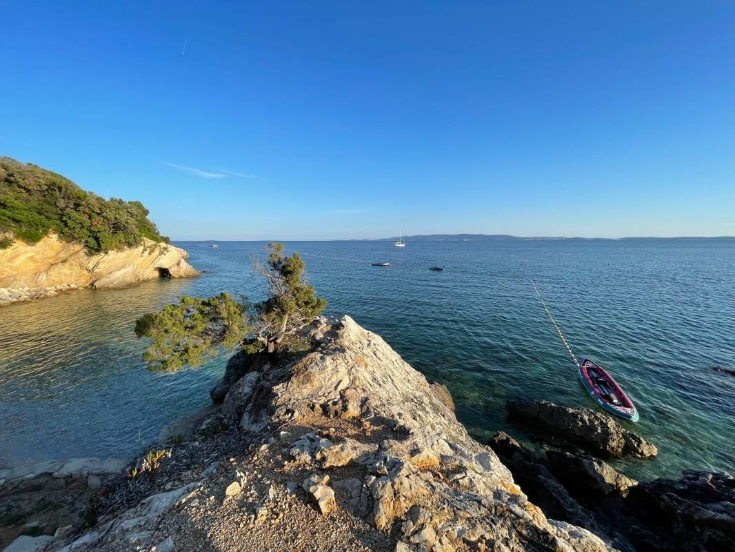 Camp Baldarin (FKK) — Kemp in Nerezine
