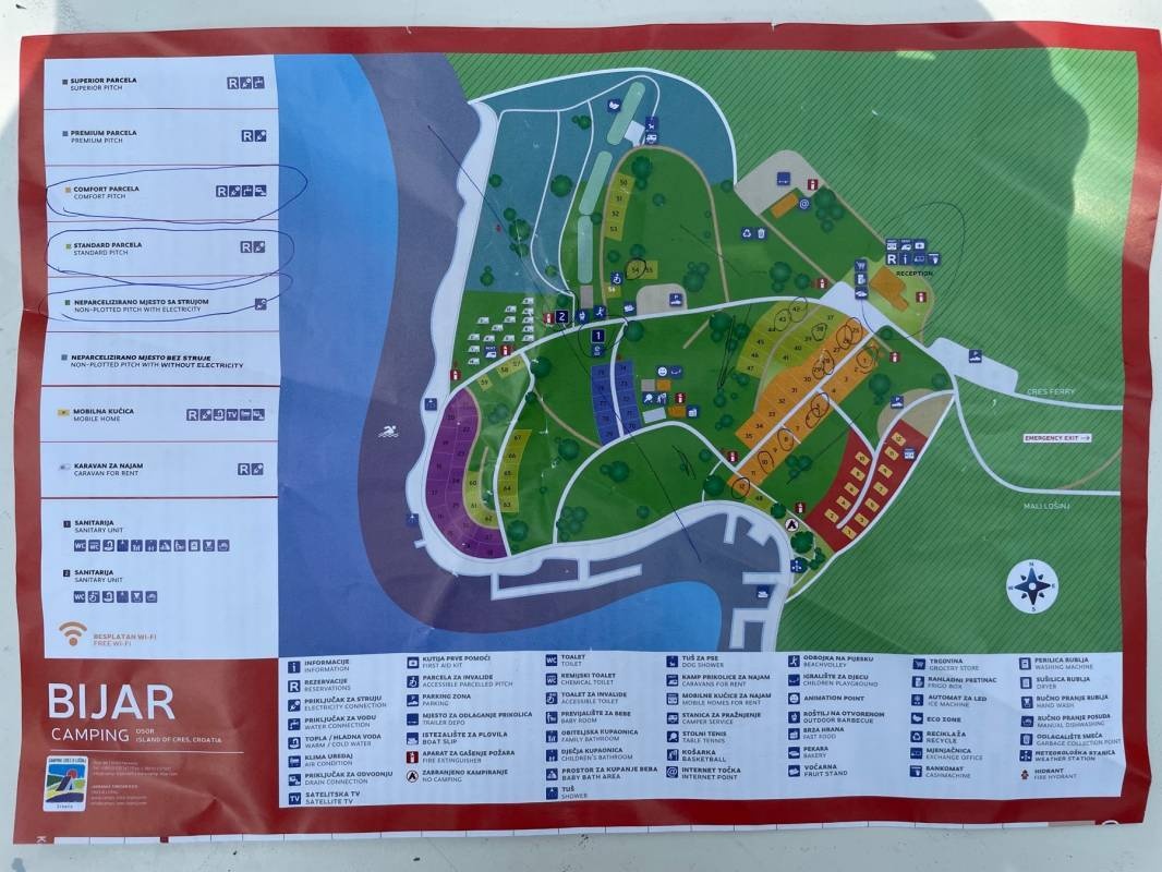 Campsite Bijar — Area da campeggio in Nerezine