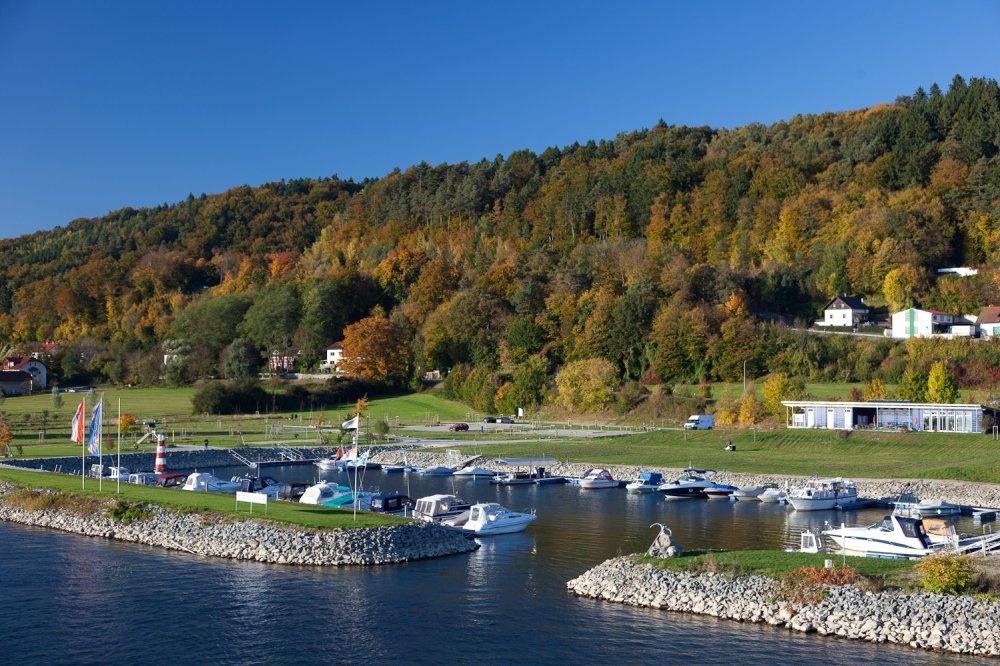 Stellplatz am Bootshafen Vilshofen — Stellplatz in Vilshofen a.d.Donau