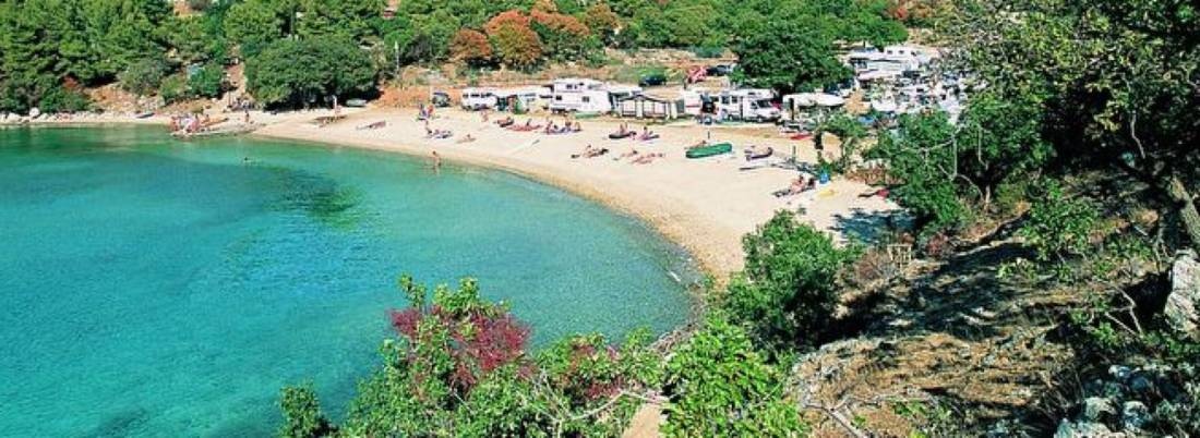 Naturist Camping Konobe (Naturisten Camping) — Campingplatz in Punat