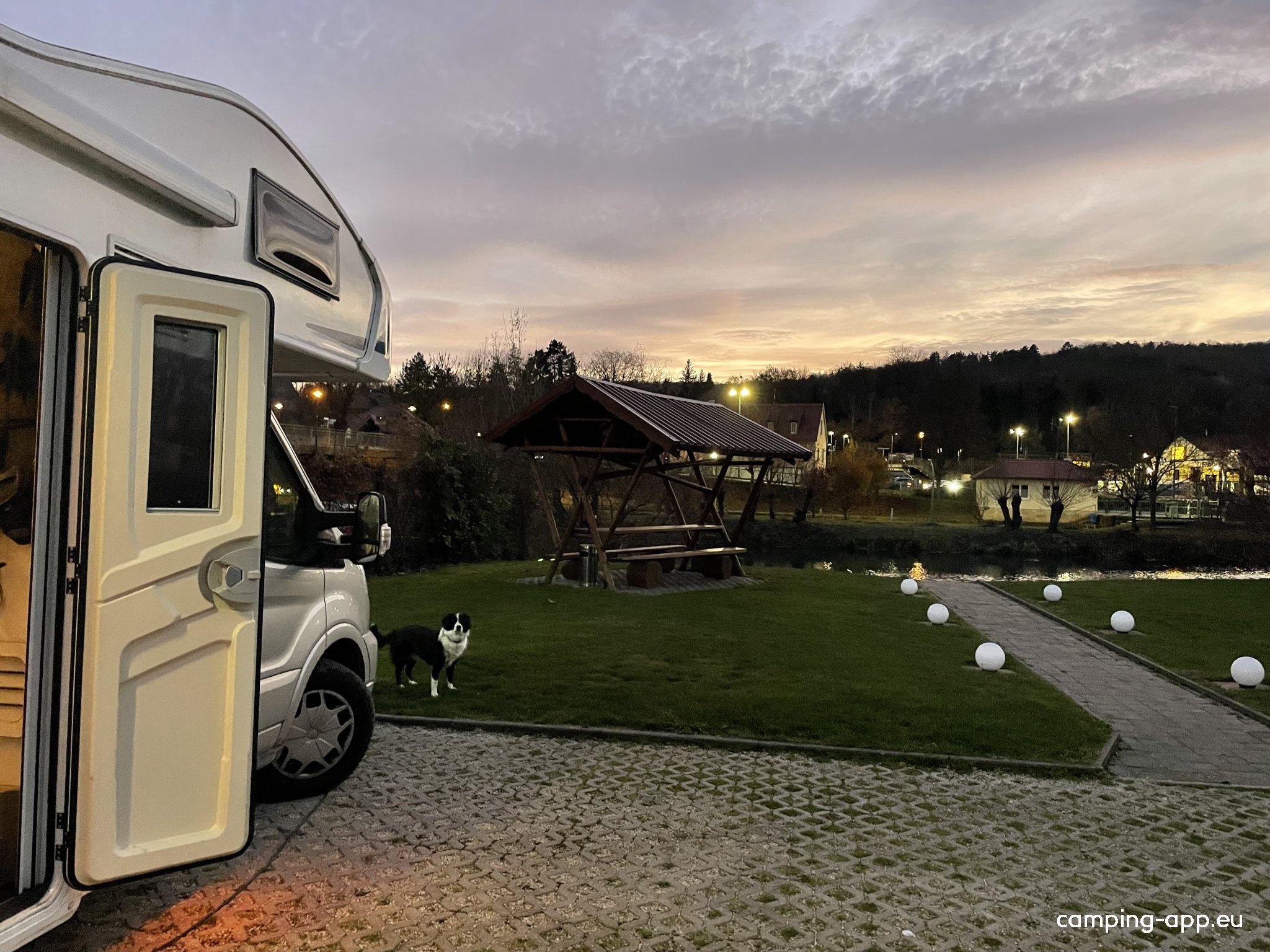 Stellplatz Schleusenblick Freyburg — Camperplads in Freyburg (Unstrut)
