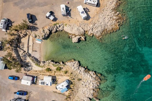 Tiha Šilo Camp — Photo 2