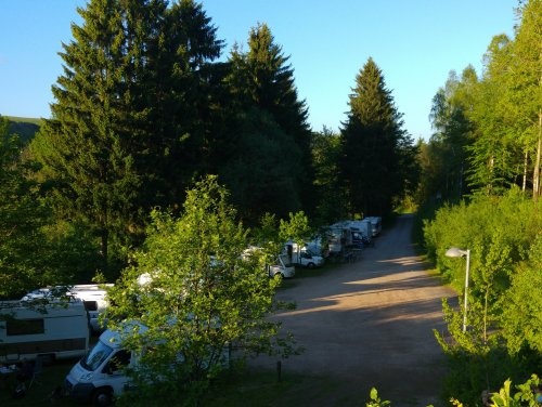 Stellplatz am Kronenburger See Dahlem — Sítio para autocaravanas in Dahlem-Kronenburg