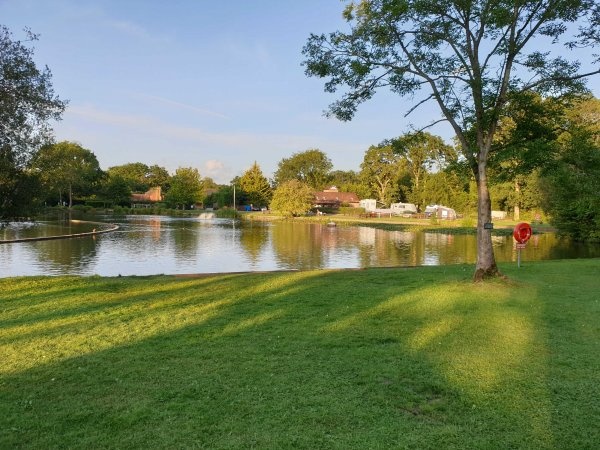 Horsley Club Site — Camping in East Horsley