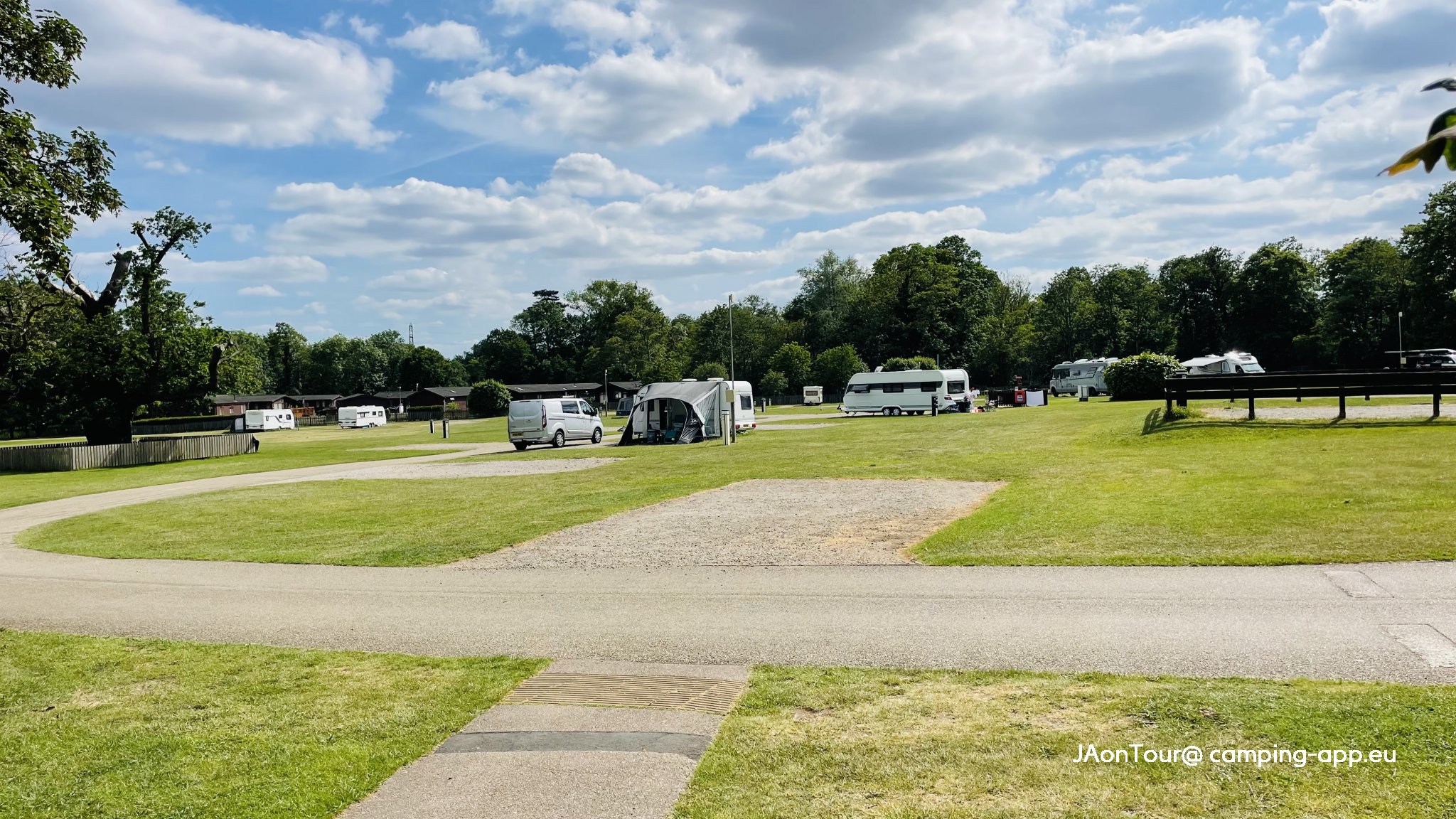 Theobalds Park — Kemping in Waltham Cross