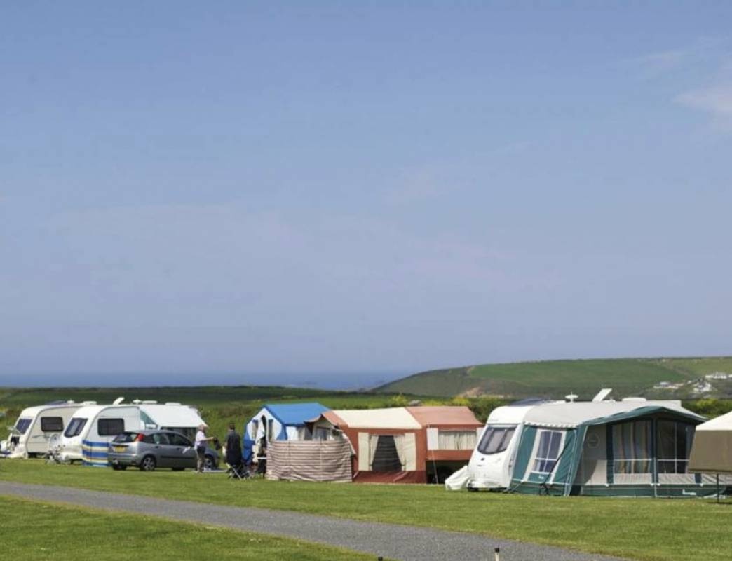 Tregurrian Camping and Caravanning Club Site — Camping Site in Tregurrian