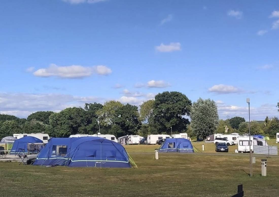 Verwood Club Site, New Forest Club Site — Camping in Woodlands, Wimborne