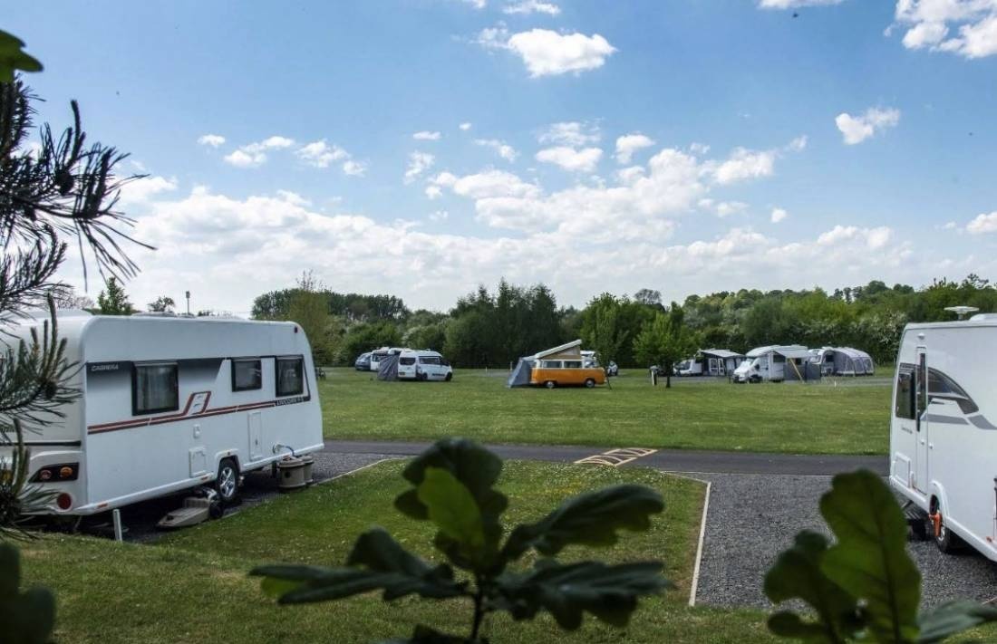 Conkers Camping and Caravanning Club Site — Cámping in Moira