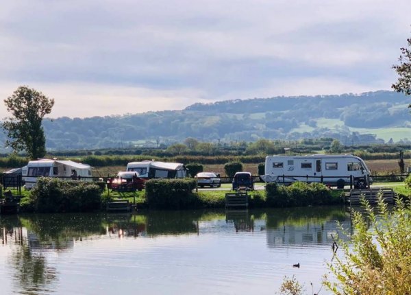 Winchcombe Camping and Caravanning Club Site — Photo 3