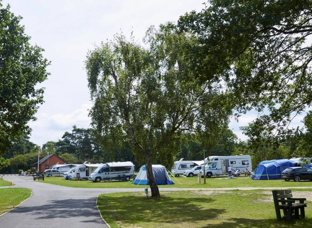 Woodhall Spa Camping and Caravanning Club Site — Sítio de acampamento in Kirkby-on-Bain, Woodhall Spa