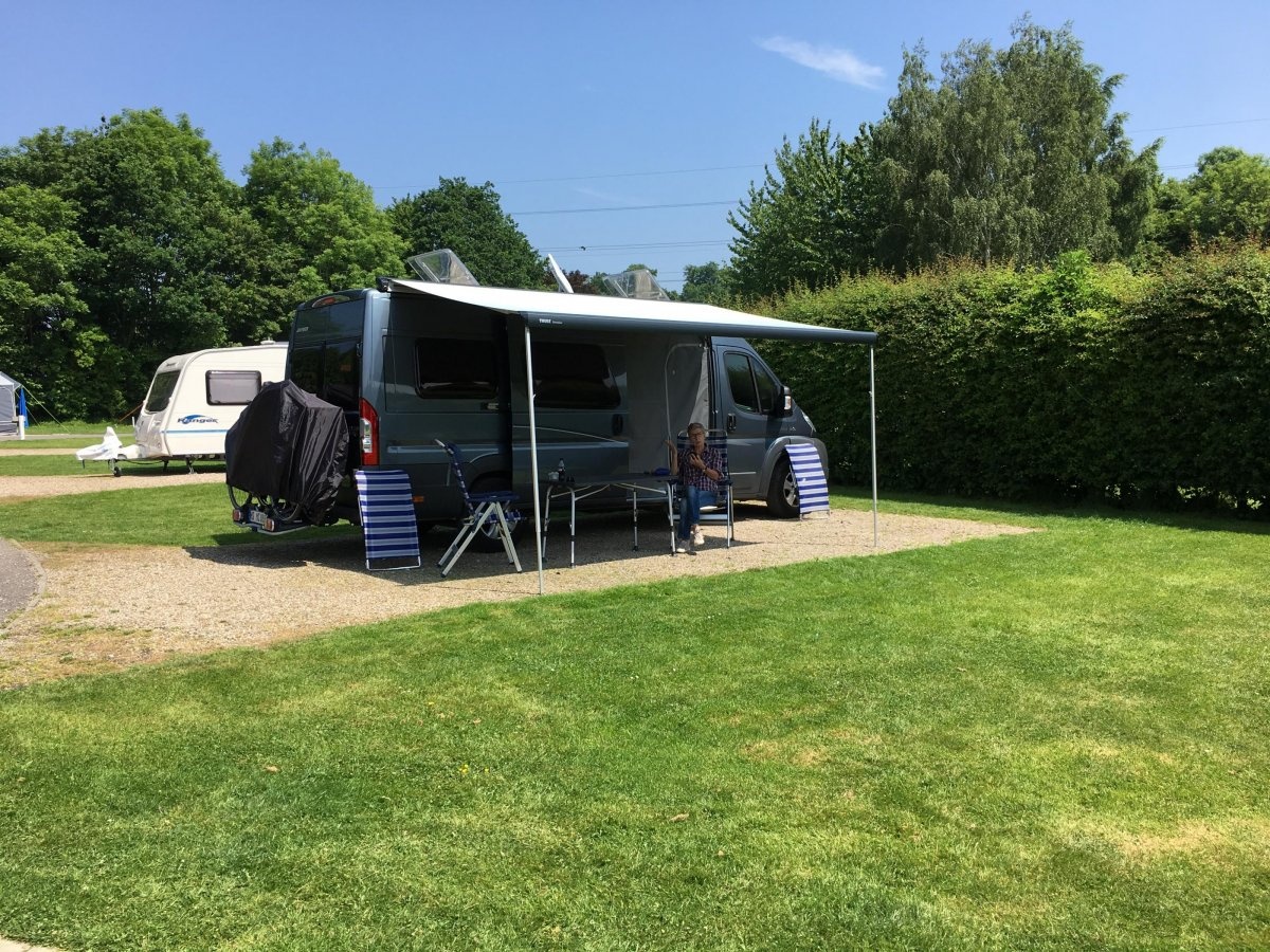 Canterbury Camping and Caravanning Club Site — Campingplats in Canterbury