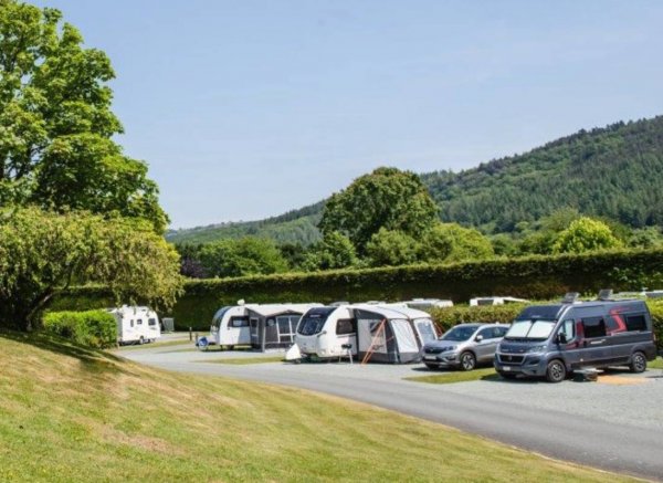 Riverside Touring & Holiday Home Park