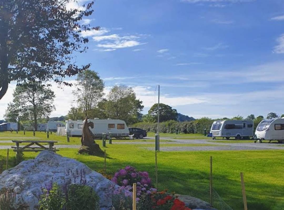 Gaerhyfryd Caravan Site — Kemping in Corwen
