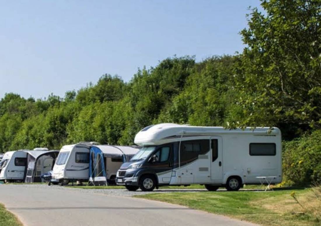 Freshwater East Caravan and Motorhome Club Campsite — Kemp in Pembroke