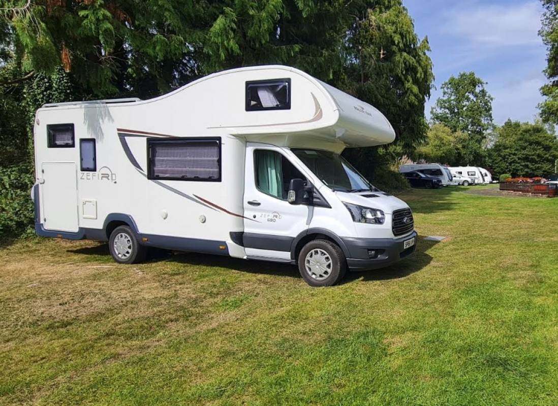 Aberbran Caravan and Motorhome Club Campsite — Campingplatz in Aberbran