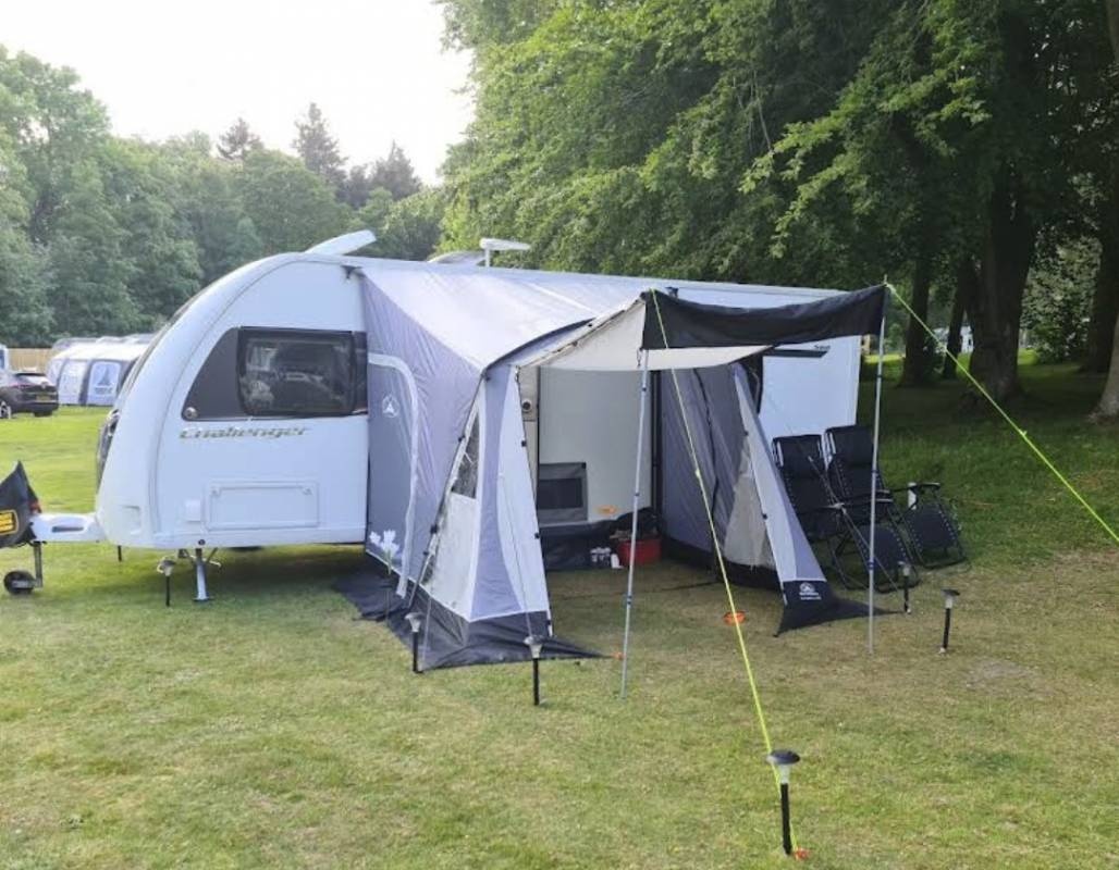 Lady Margaret's Park Caravan and Motorhome Club Campsite — Campingplatz in Wrexham