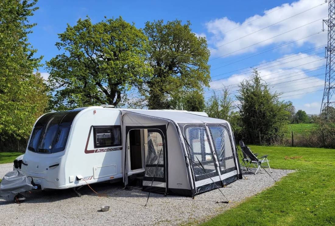 Chester Fairoaks Caravan and Motorhome Club Campsite — Campingplatz in Chester