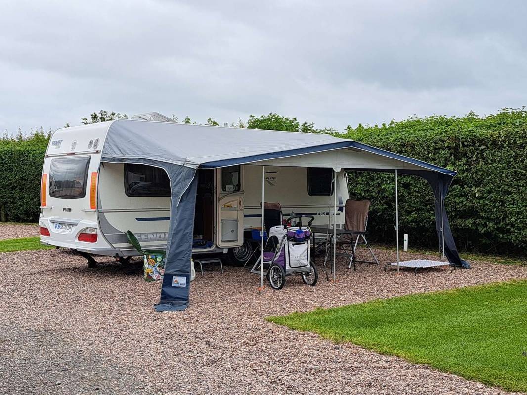 Warwick Racecourse Caravan Club Site — Sítio de acampamento in Warwick