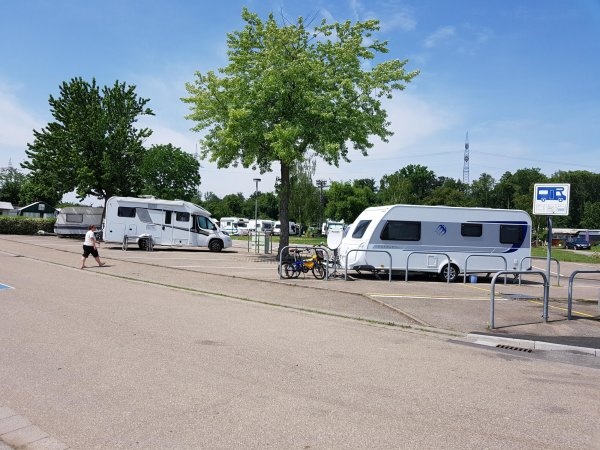 Stellplatz Sankt Leoner See — Kemp in St. Leon-Rot