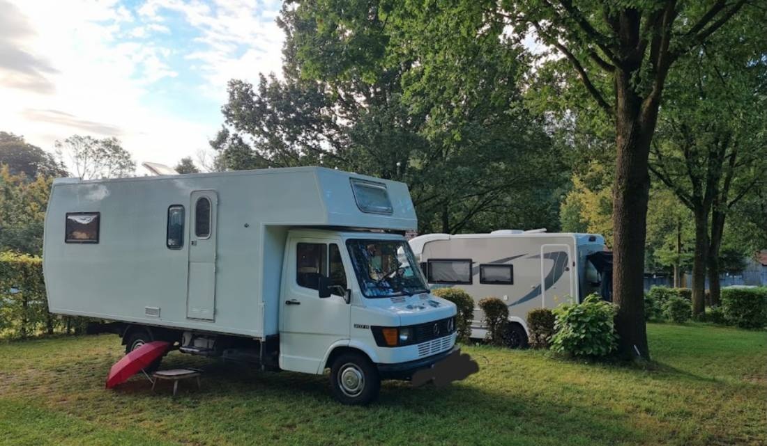 Wohnmobilhafen Bellersen — Camperplaats in Brakel