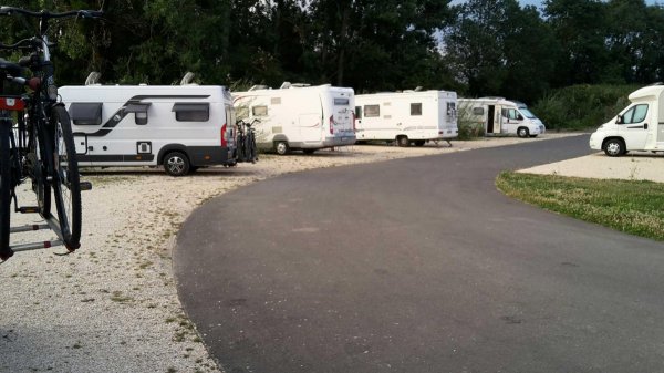 Camping-Car Park — Photo 3