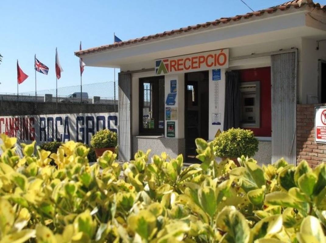 Camping Roca Grossa — Campingplats in Calella