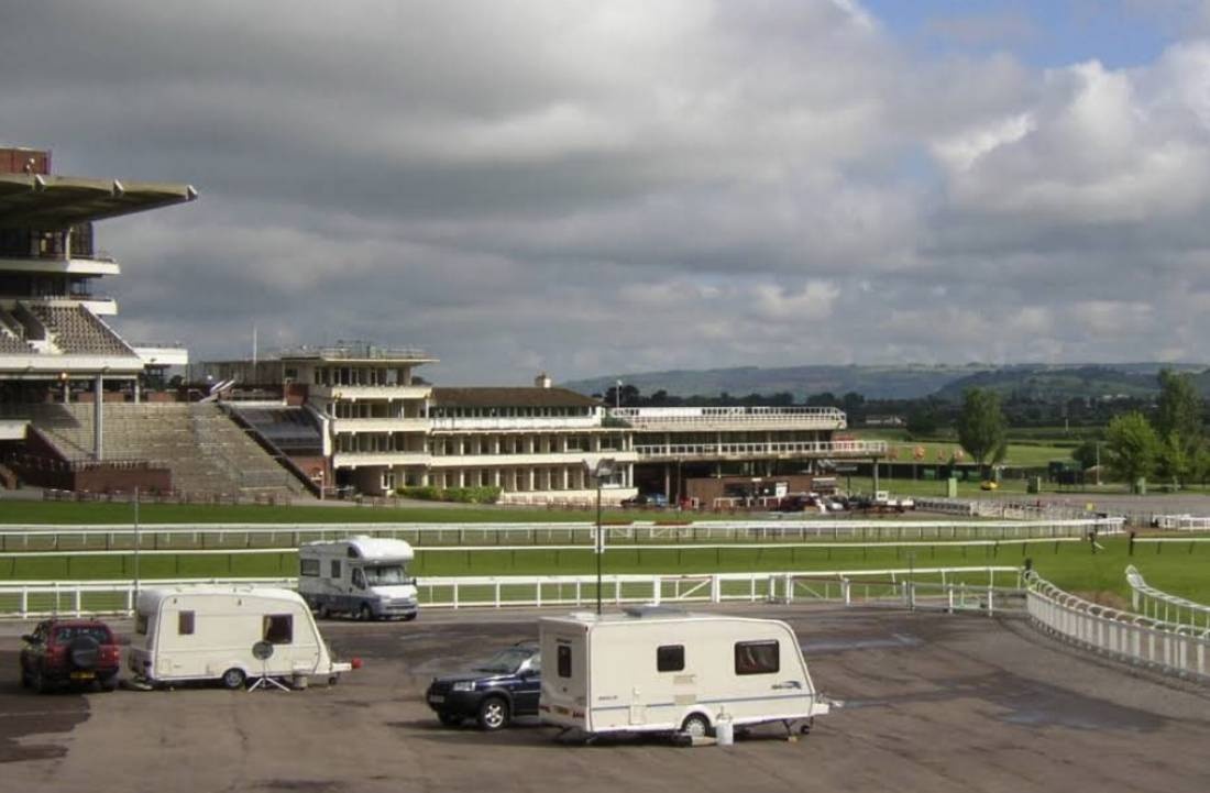 Cheltenham Racecourse Caravan and Motorhome Club Campsite — Camping in Cheltenham