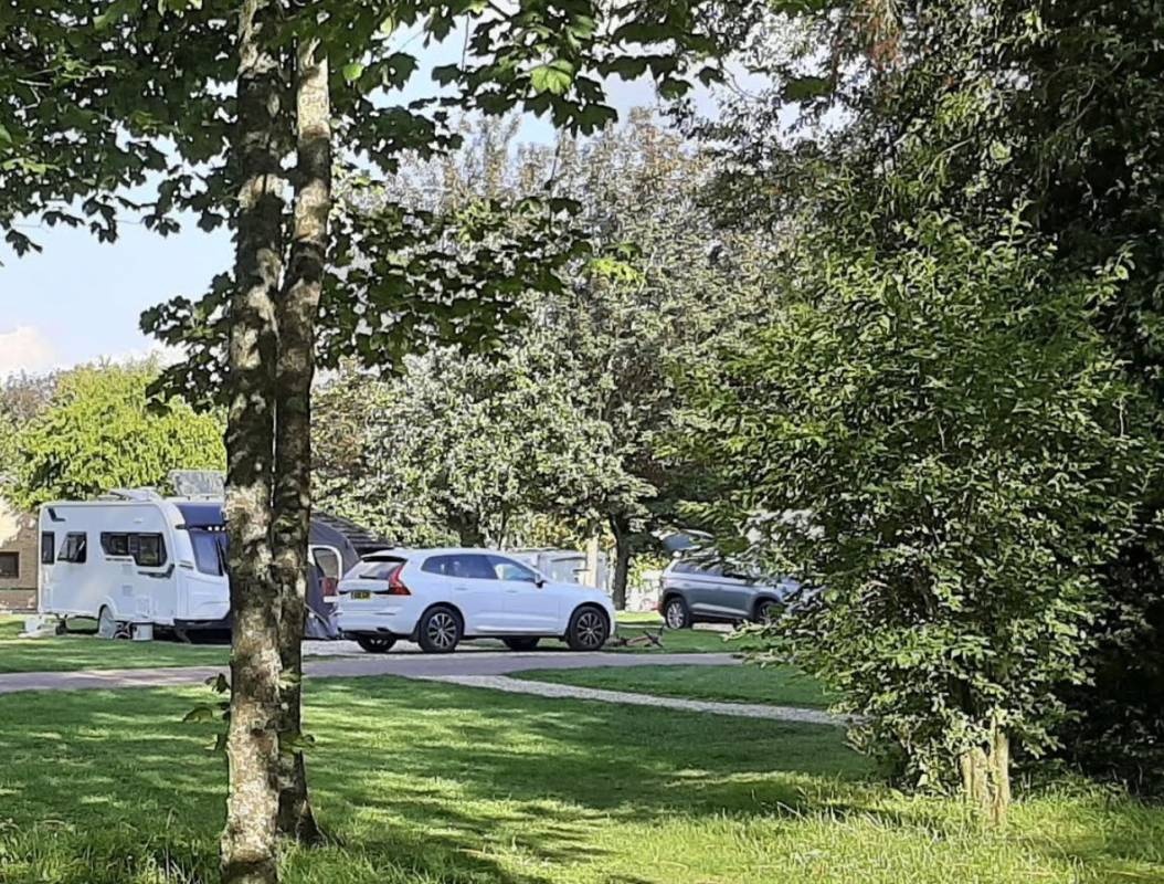Cirencester Park Caravan and Motorhome Club Campsite — Camping in Circencester