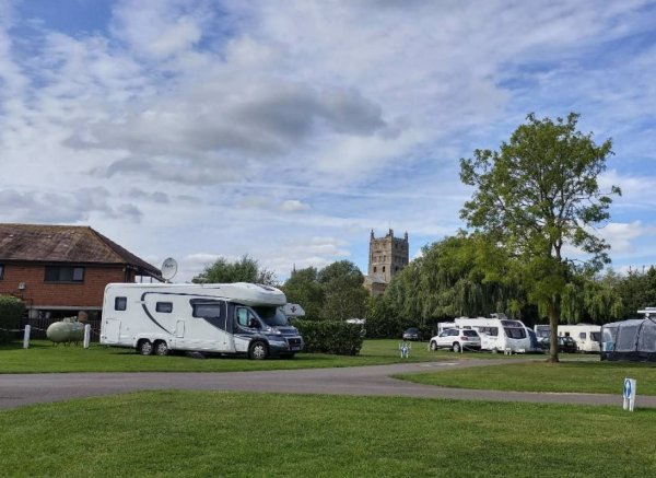 Tewkesbury Abbey Caravan Club Site