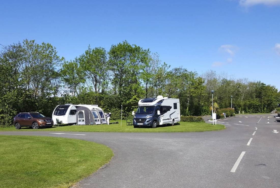 Modbury Caravan and Motorhome Club Campsite — Cámping in Modbury, Ivybridge