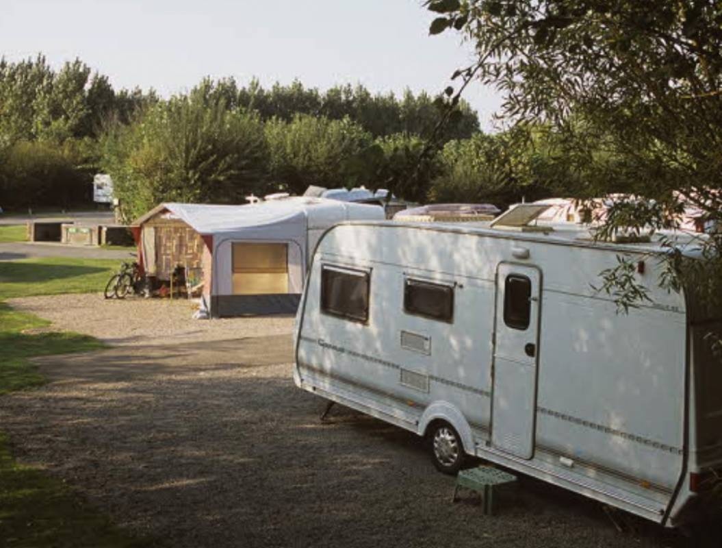 White House Beach Caravan and Motorhome Club Campsite — Sítio de acampamento in Kessingland