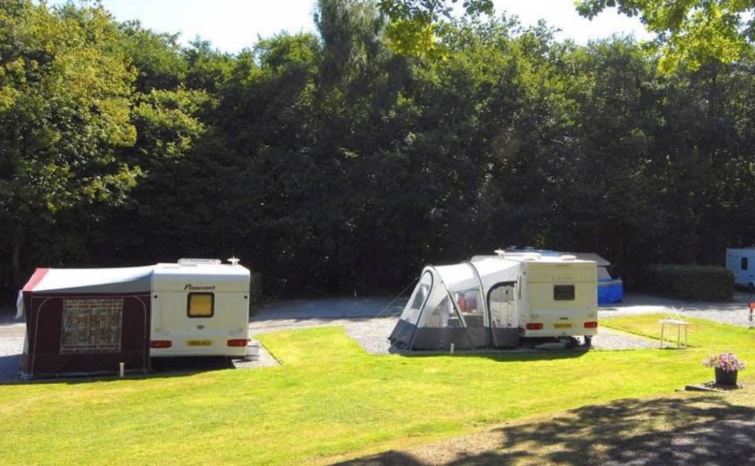 Fairlight Wood Caravan Club Site — Campingplats in Hastings