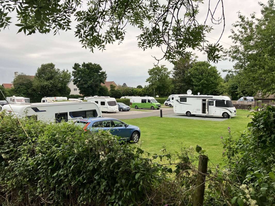 Ashridge Farm Caravan Club Site — Sítio de acampamento in Baldock