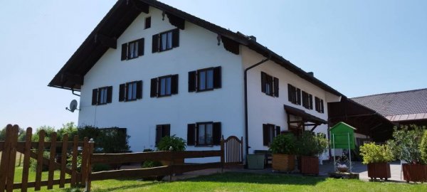 Wohnmobilstellplatz auf dem Dulipphof Taufkirchen — Photo 5