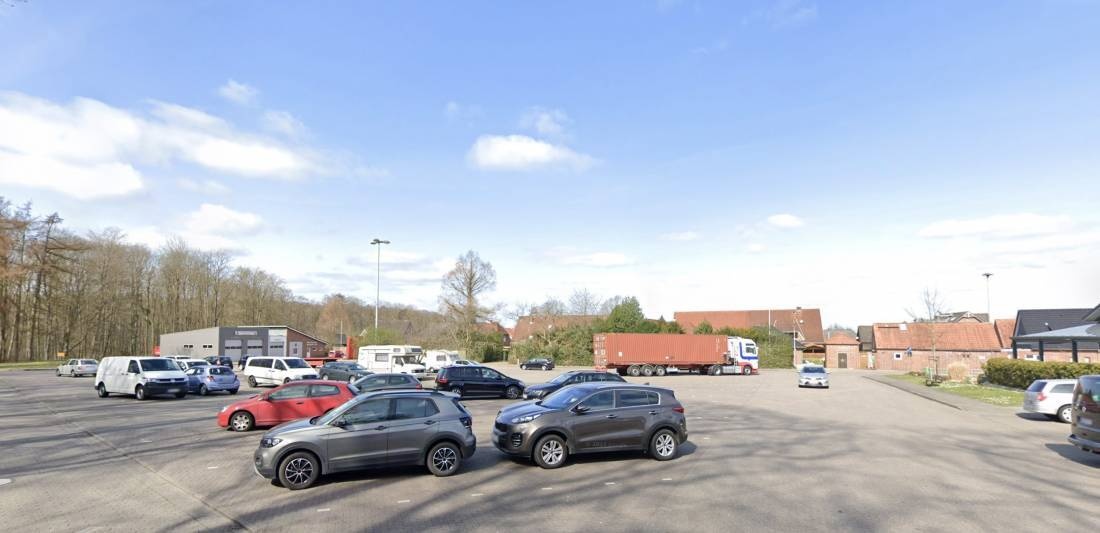 Stellplatz Pfingstmarktplatz Buxtehude — Stellplatz in Buxtehude