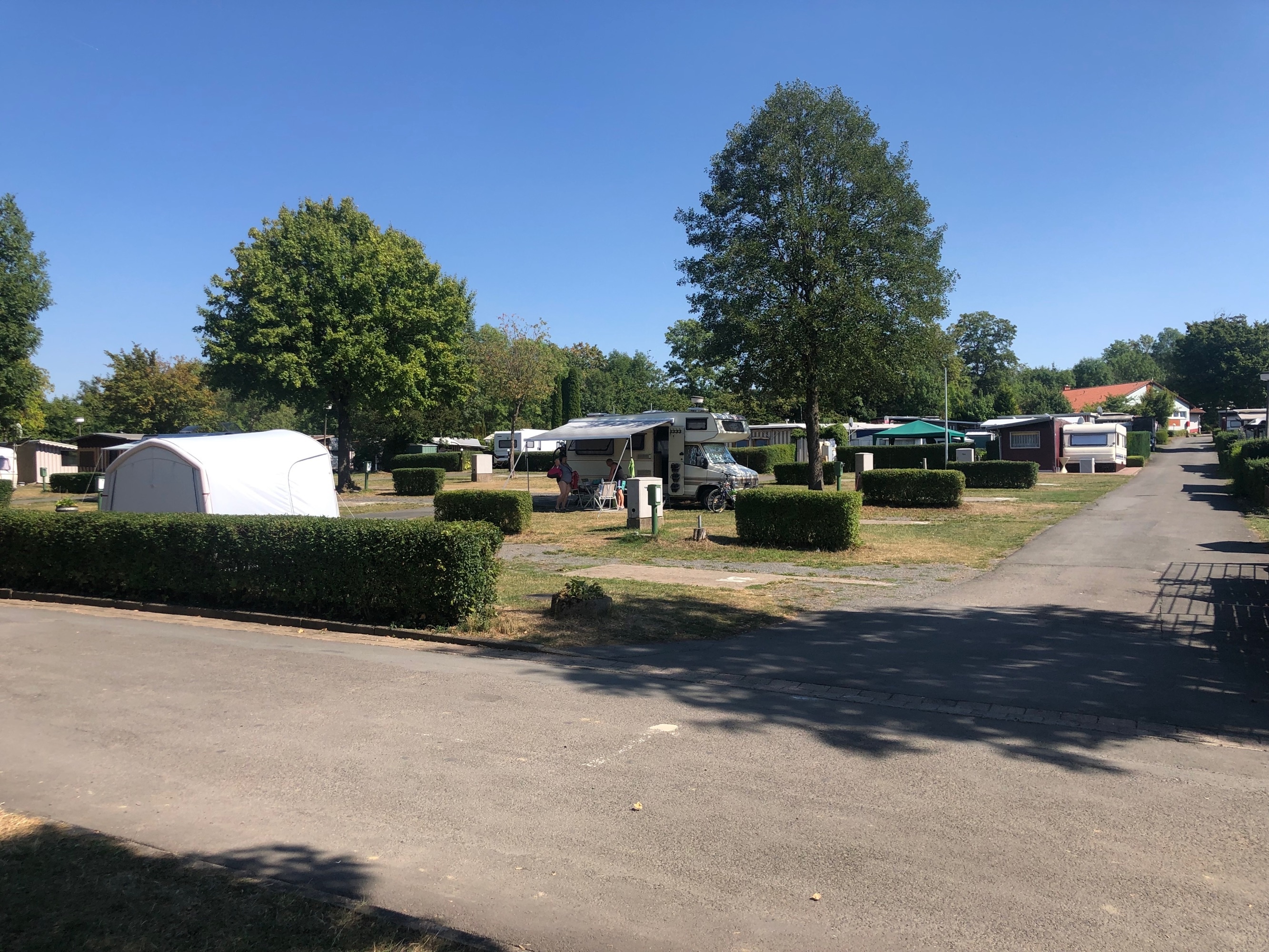 Regenbogen Dransfeld — Campingplass in Dransfeld