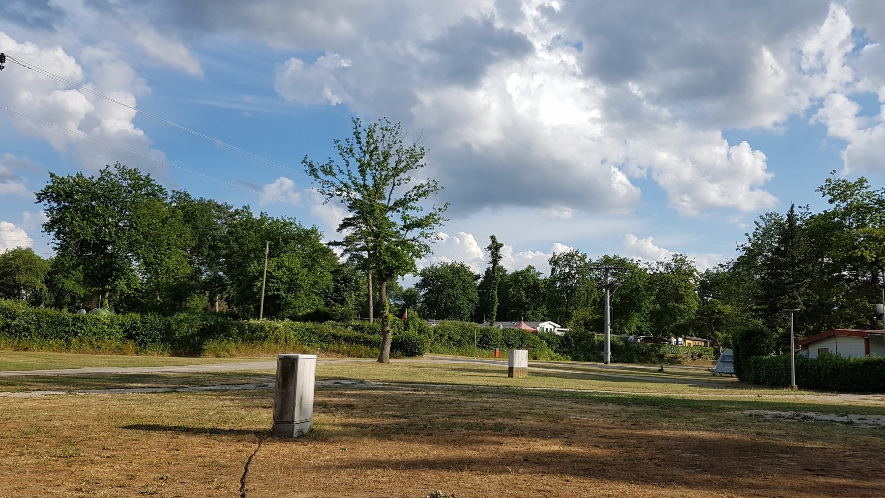 Dreiländer-Camping Gugel — Kemping in Neuenburg am Rhein