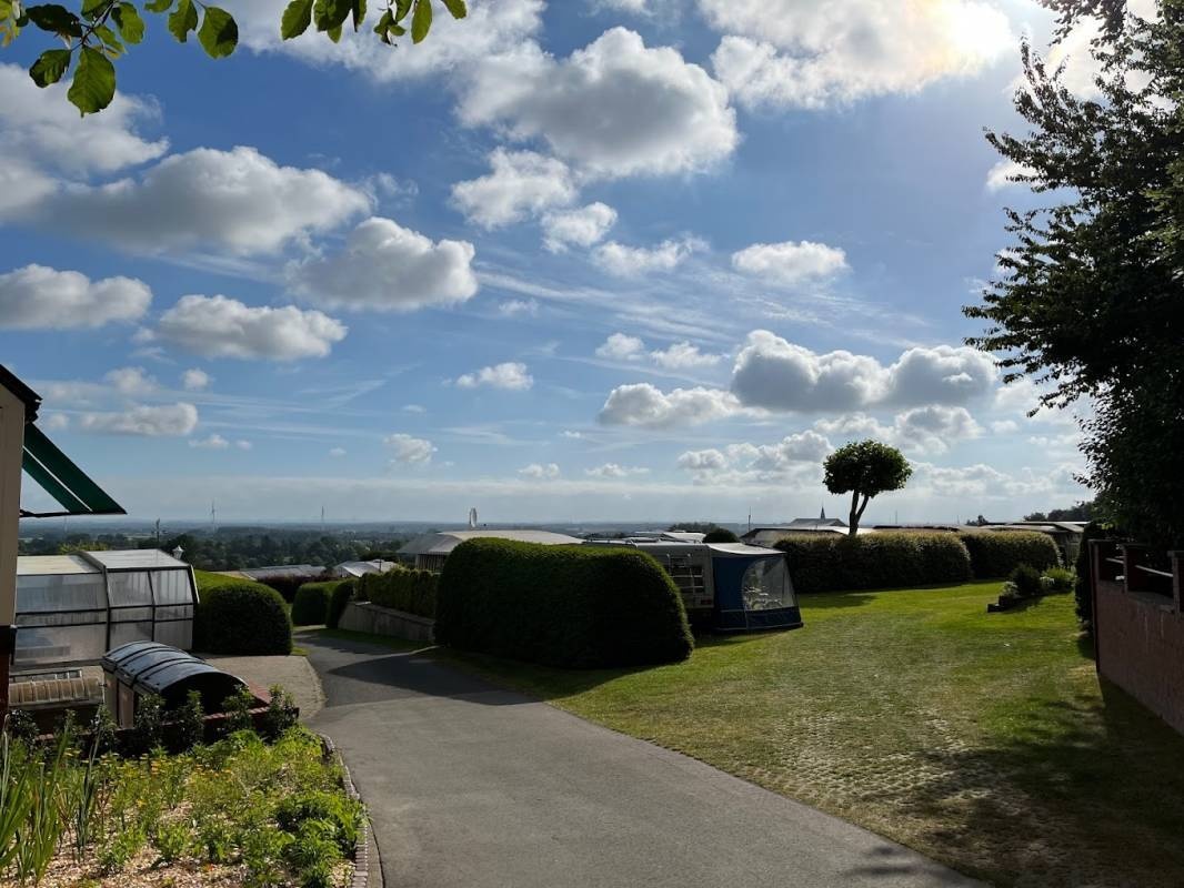 Camping Zur schönen Aussicht — Area da campeggio in Sundern (Sauerland)