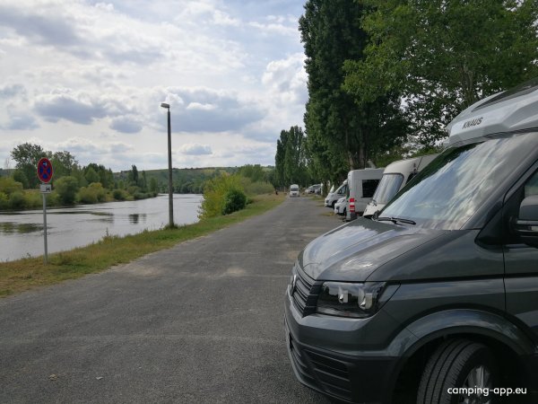 Stellplatz am Mainufer Dettelbach — Foto 6