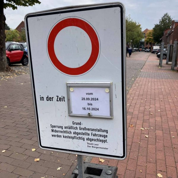 Stellplatz P9 Große Bleiche Leer — Photo 5