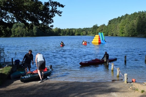 Zum Hexenwäldchen — Kamp yeri in Mirow OT Blankenförde