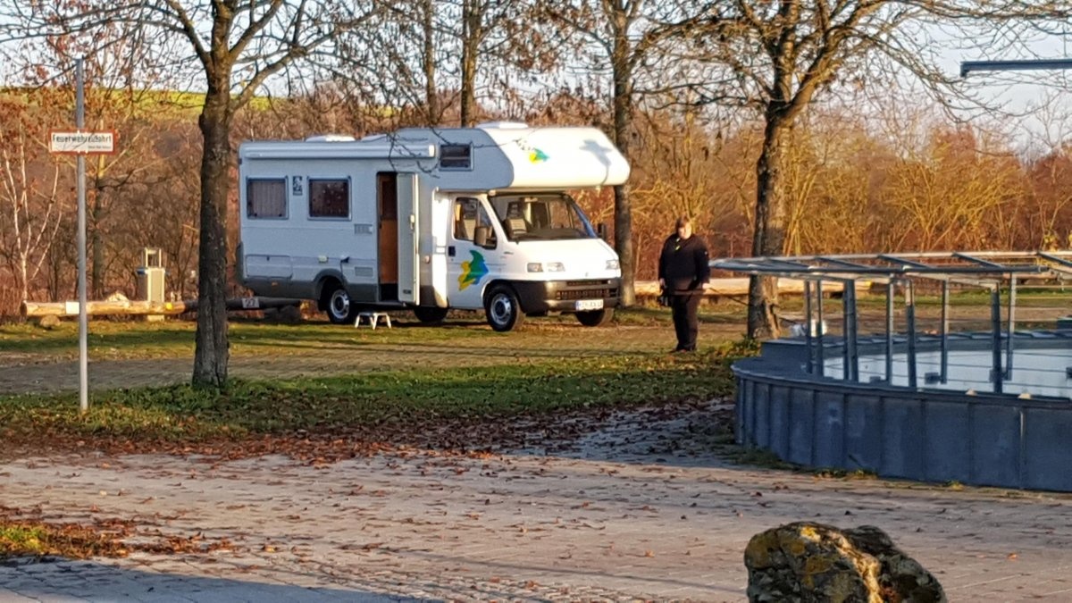 Stellplatz an der Kaiser-Therme Bad Abbach — Stellplatz in Bad Abbach-Weichs